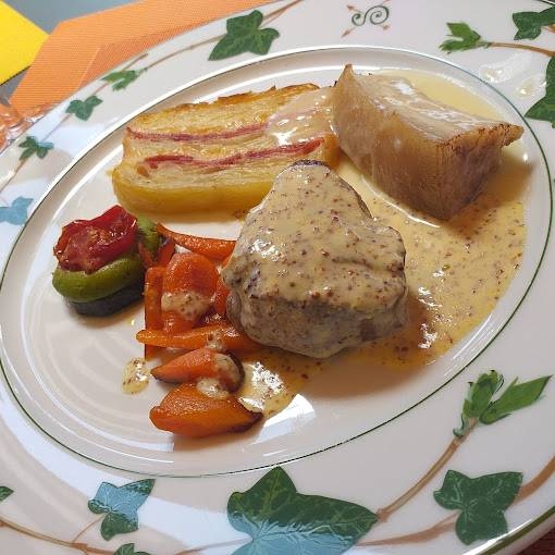 Le Restaurant - La Ferme Saint-Sébastien - Charroux - Ferme Saint Sebastien Charroux menu